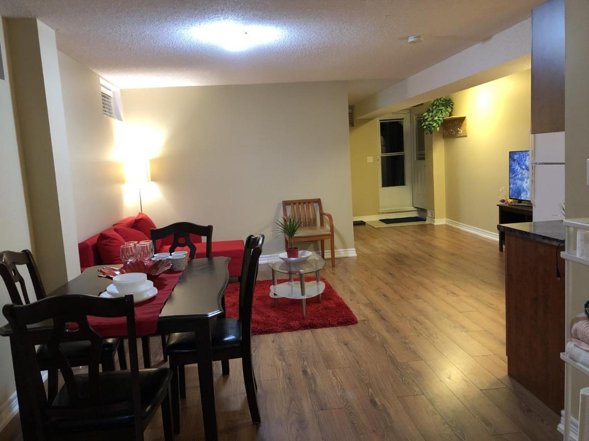 Spacious 2 Bedroom Guest Suite Toronto Buitenkant foto