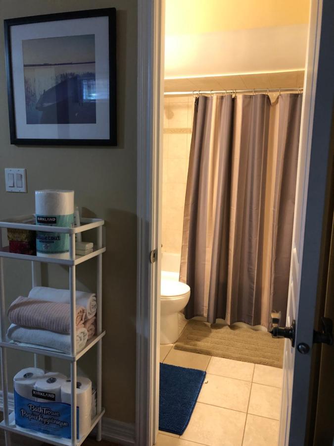 Spacious 2 Bedroom Guest Suite Toronto Buitenkant foto