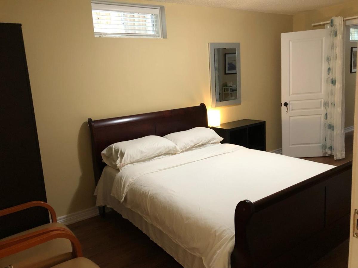 Spacious 2 Bedroom Guest Suite Toronto Buitenkant foto
