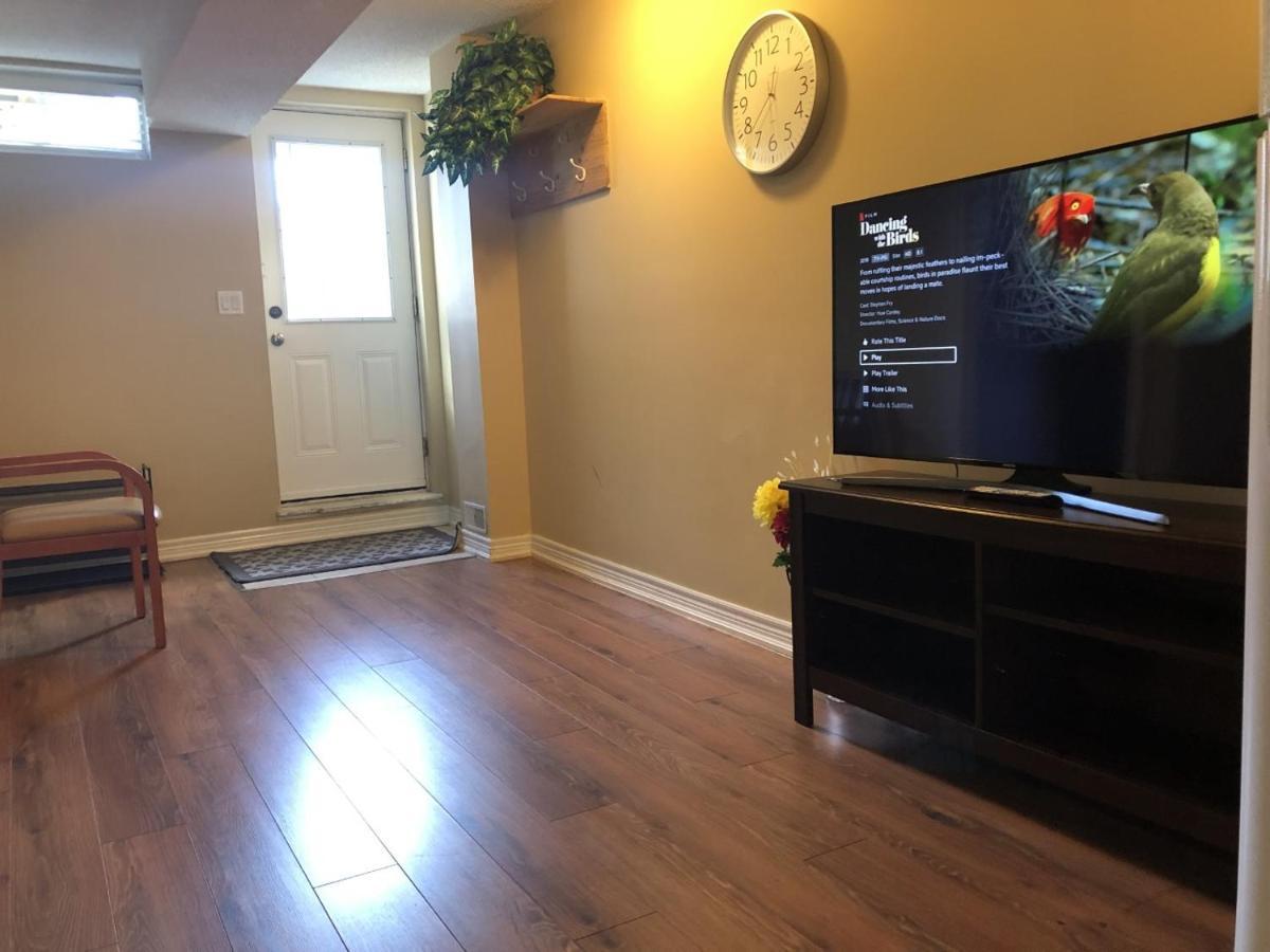 Spacious 2 Bedroom Guest Suite Toronto Buitenkant foto