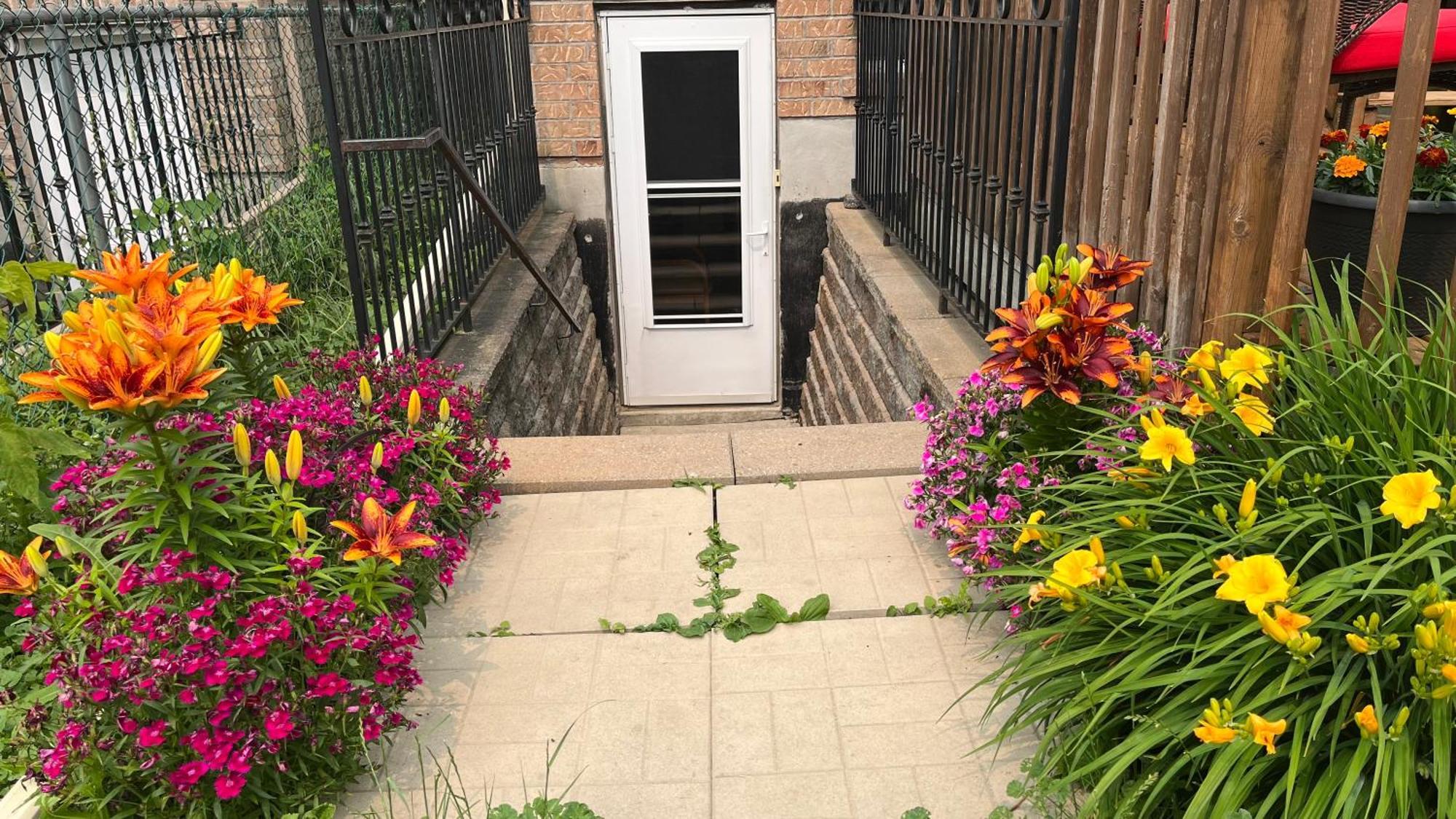 Spacious 2 Bedroom Guest Suite Toronto Buitenkant foto